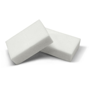 2 EPONGES POUR NETTOYAGE...